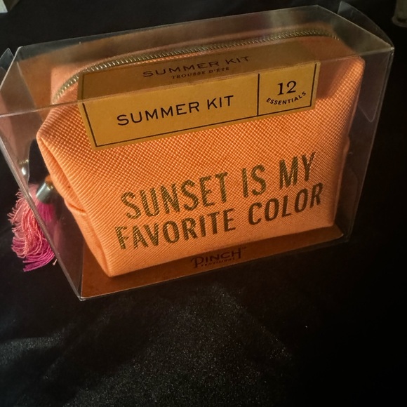 12 Essentials Kit NEW - Picture 2 of 9